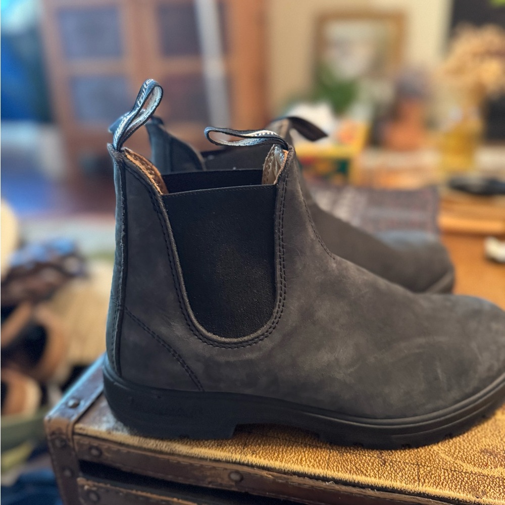 Blundstone Charcoal Leather Boots - Picture 2 of 7